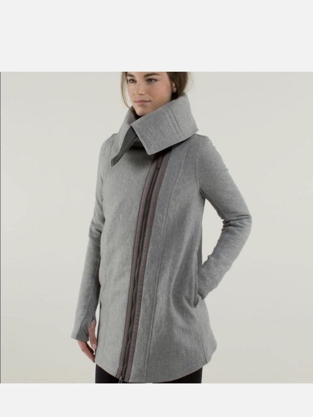 lululemon Virasana Blanket Wrap  Asymmetrical Zip Jacket